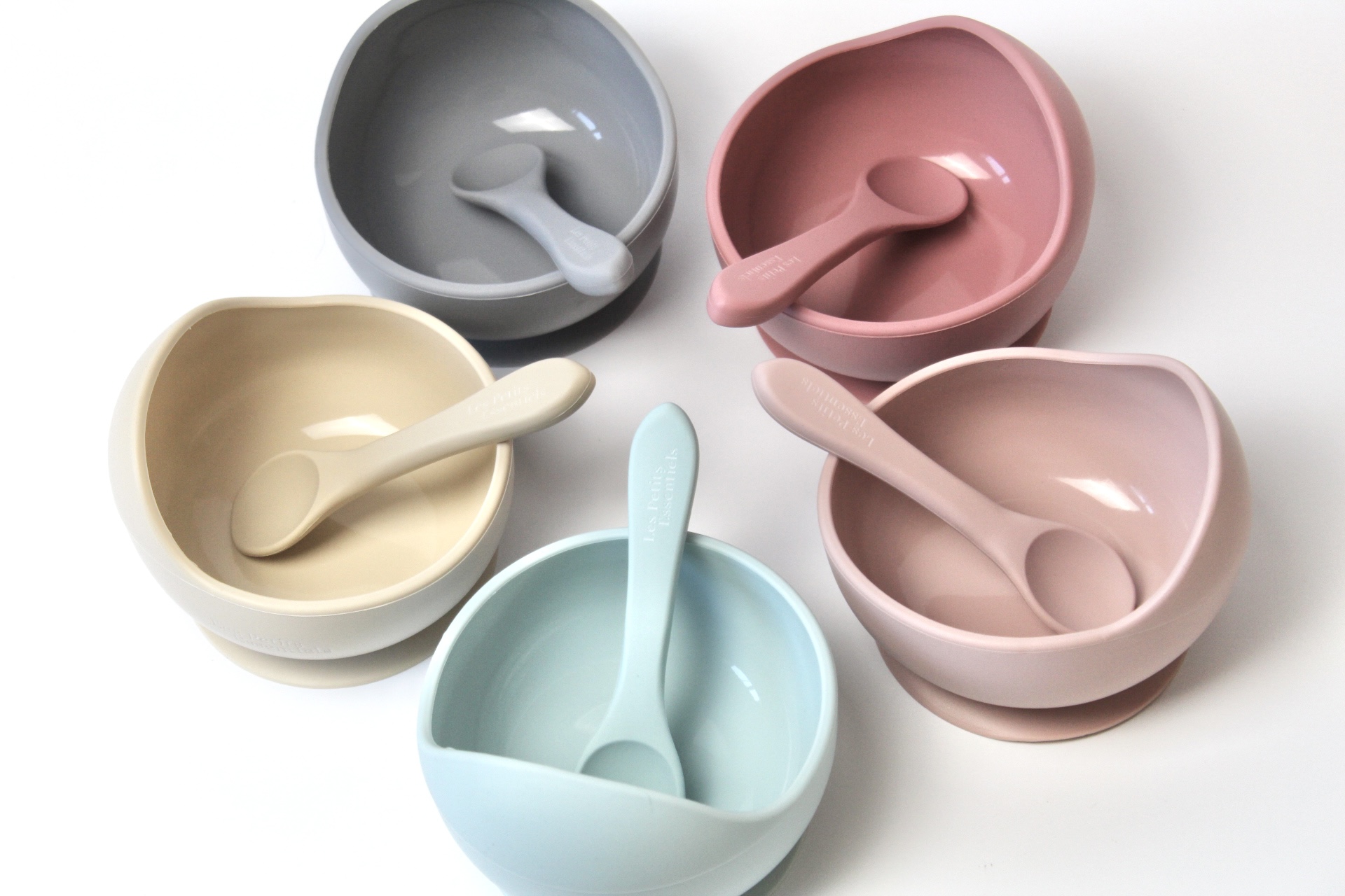 Curved Suction Bowl & Spoon Set – Almond – Les Petits Essentiels